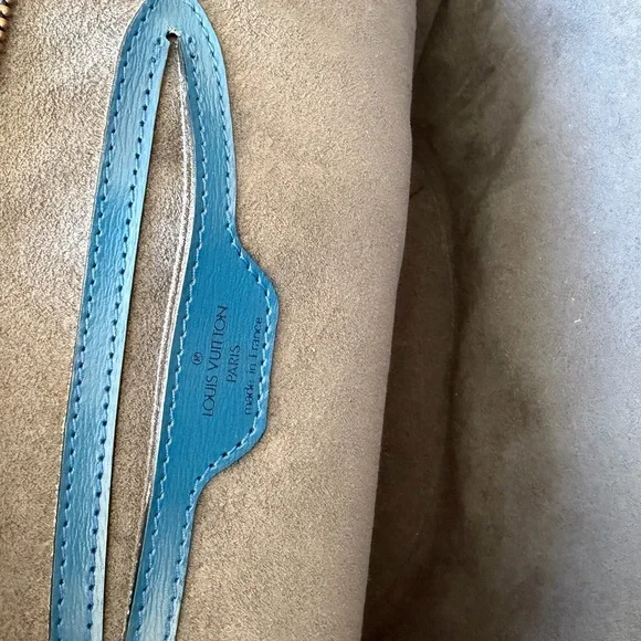 Louis Vuitton Teal Tote Bag - Picture 5 of 5